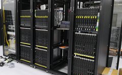 云主机与物理服务器的比较_云服务器租用平台